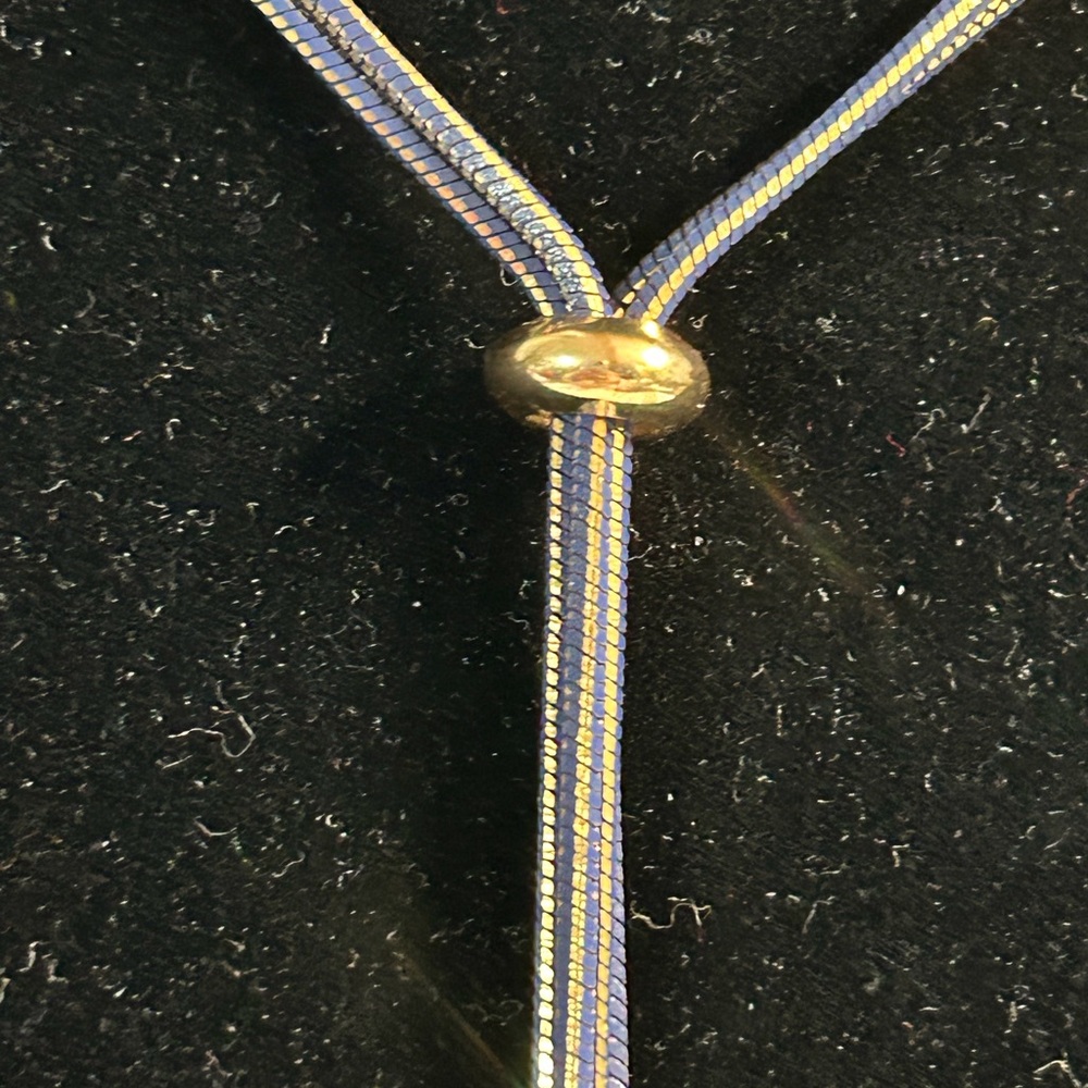 Necklace - Picture 2 of 5
